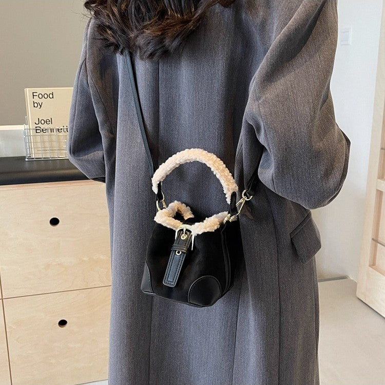 S4R-Crossbody Bags Women Shoulder Bag Casual Retro Plush Bag Versatile Plush Designer Bags Purse and Handbags Female Bags