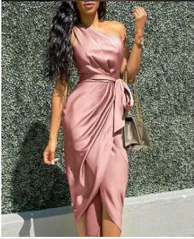 S4R-Dresses with slanting shoulders and irregular straps
