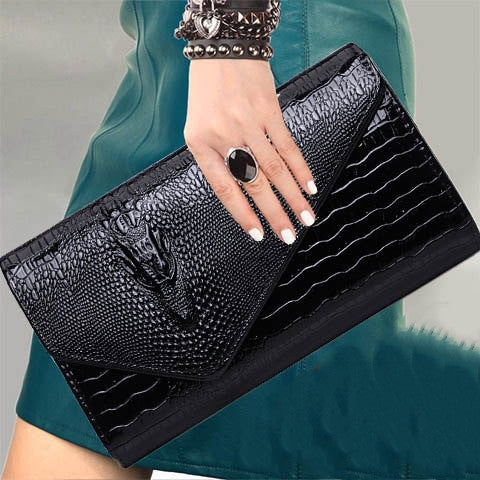 S4R-Women's clutch bag