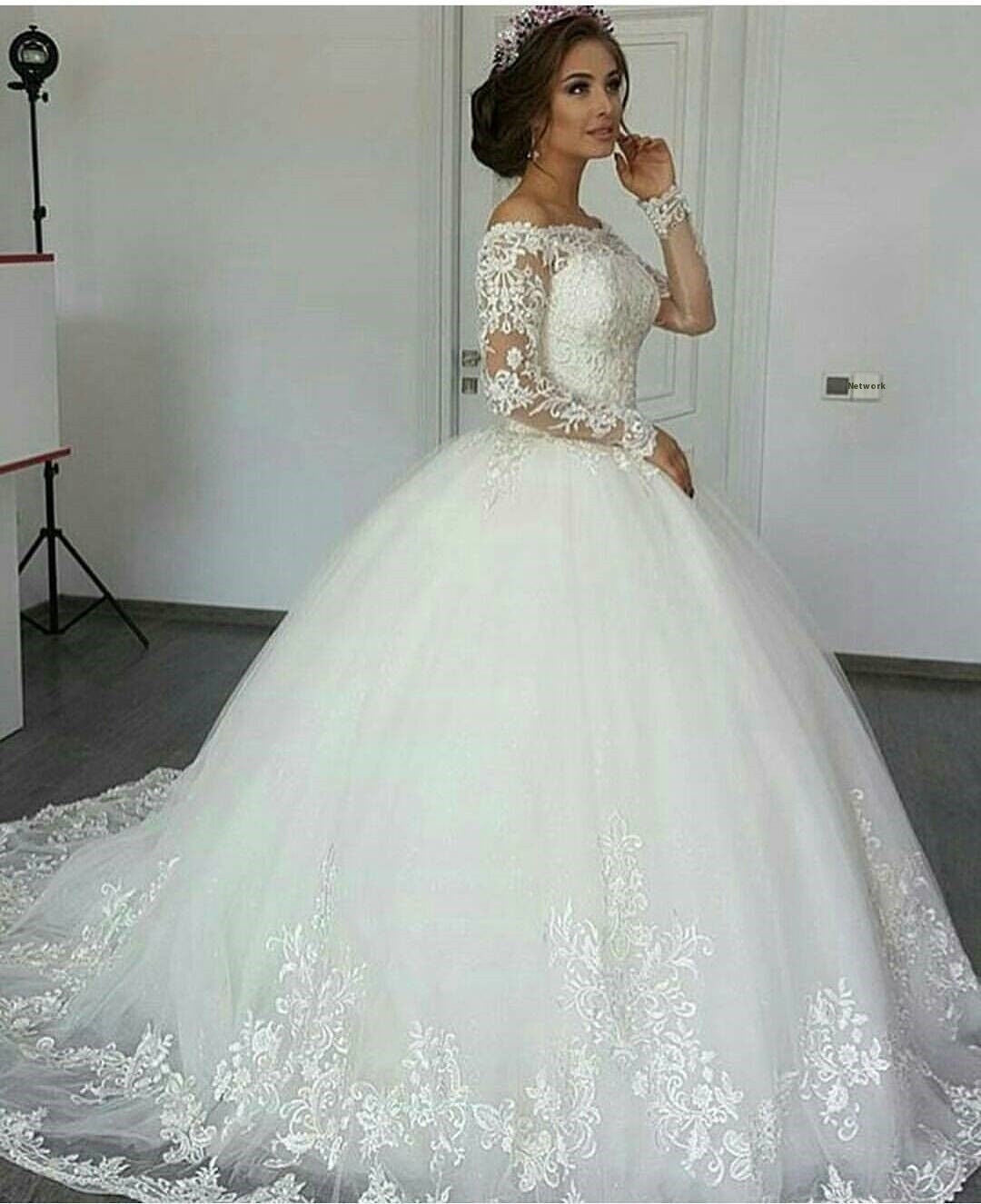S4R-CustomElegant Wedding Gown Bridal Dresses