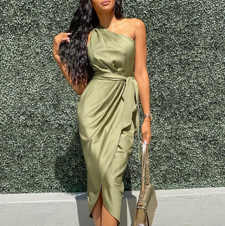 S4R-Dresses with slanting shoulders and irregular straps
